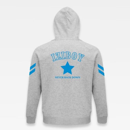 dos du sweat à capuche iziboy gris avec inscription bleu turquoise dans le dos